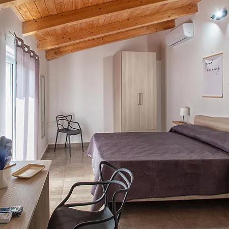 Tredici Guest house *